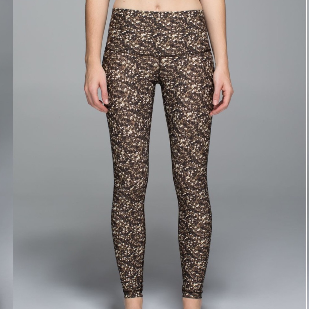 Lululemon Shine Tight Rolldown leggings sz4